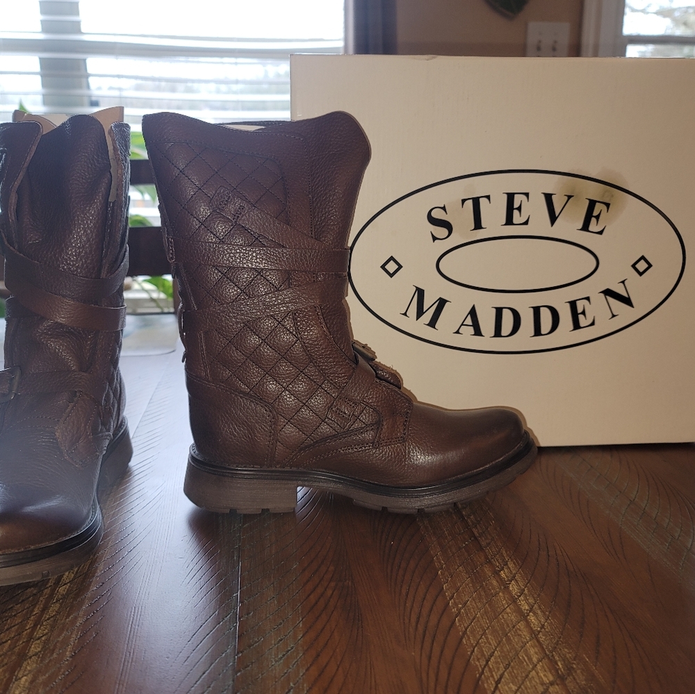 Steve Madden Boots